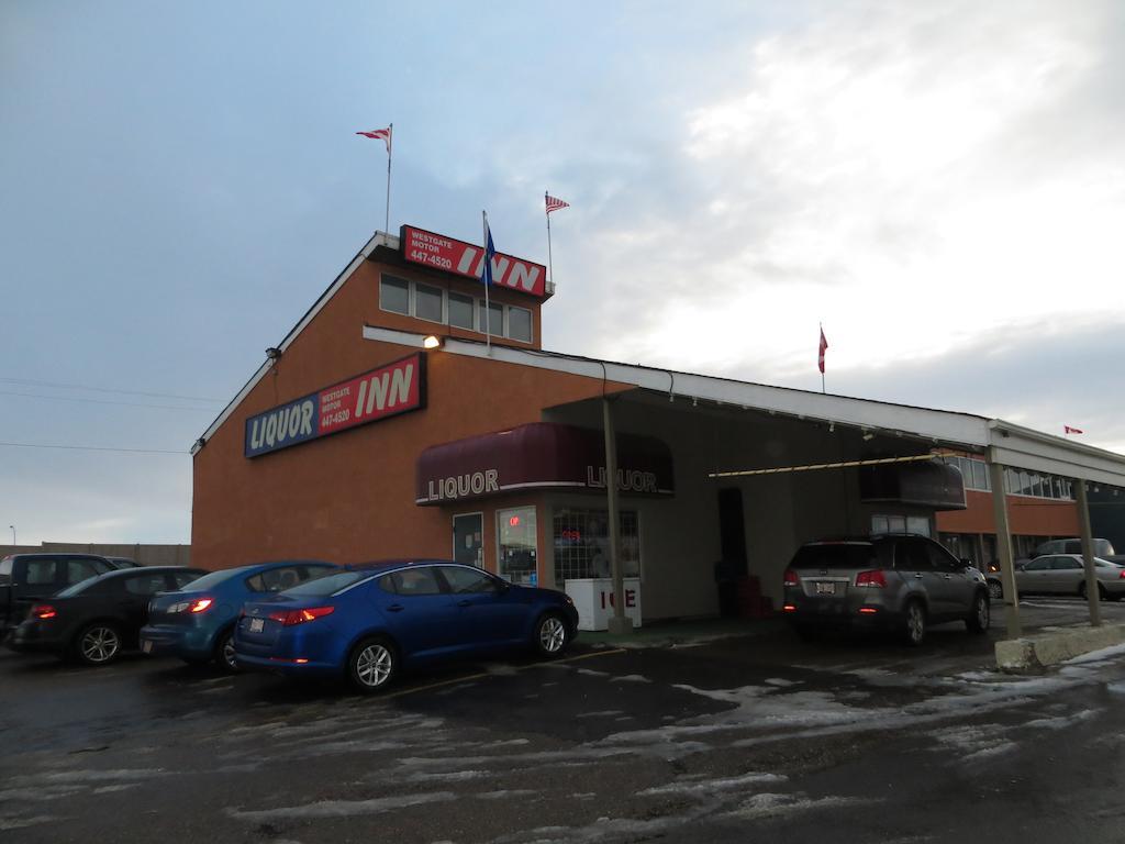 Westgate Inn Edmonton Buitenkant foto
